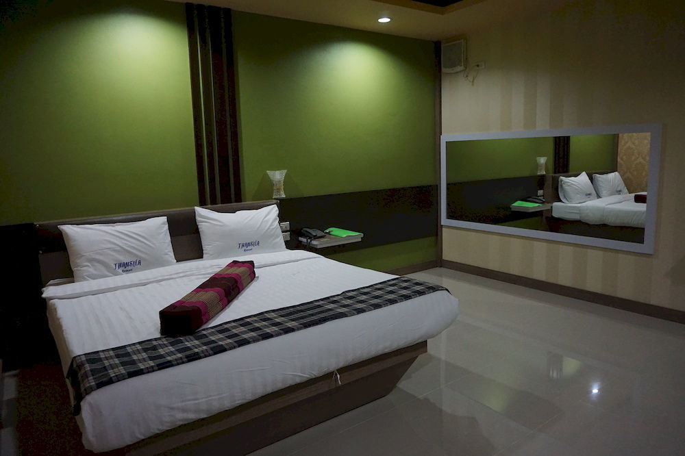 Thansila Resort&Garden Бурирам Екстериор снимка