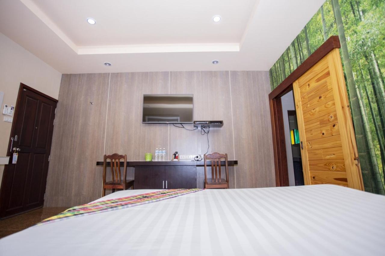 Thansila Resort&Garden Бурирам Екстериор снимка